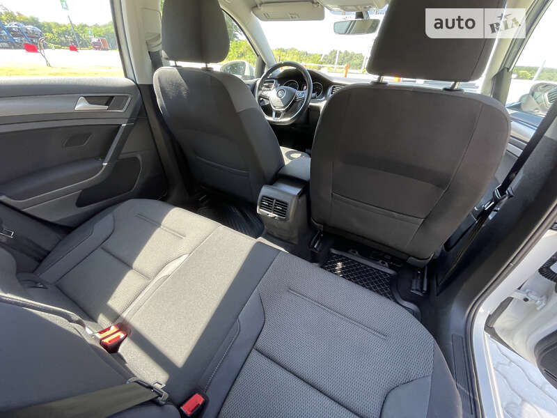 Volkswagen e-Golf 2019