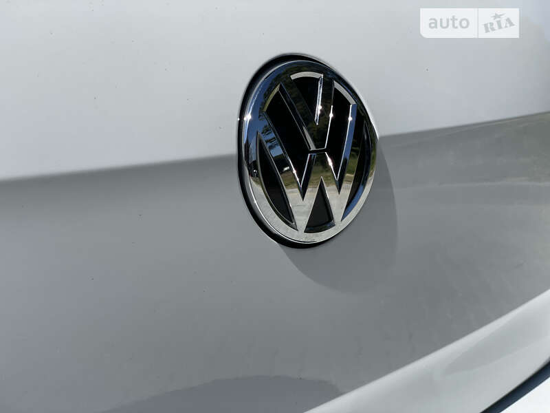 Volkswagen e-Golf 2019