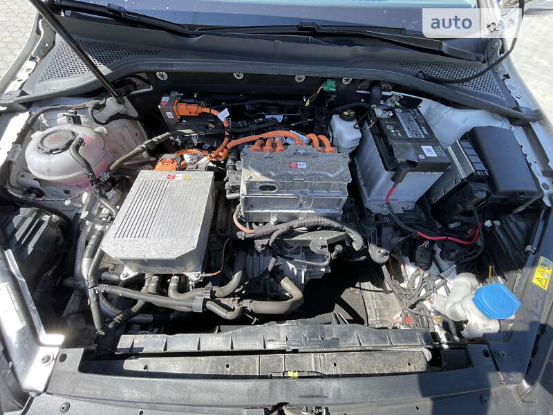 Volkswagen e-Golf 2019