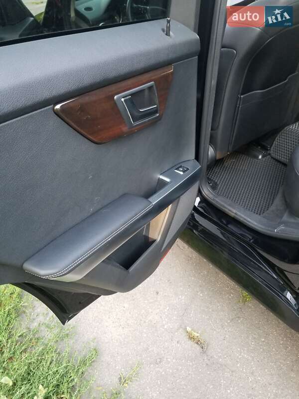 Mercedes-Benz GLK-Class 2015