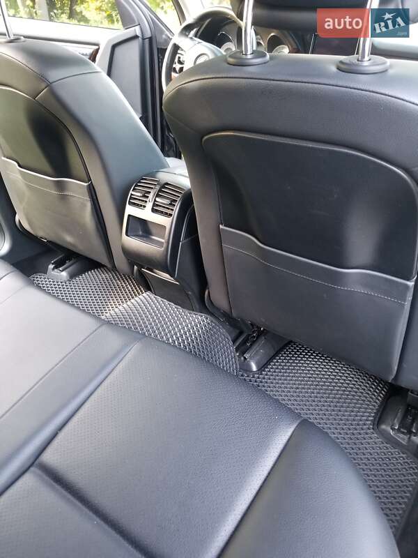 Mercedes-Benz GLK-Class 2015