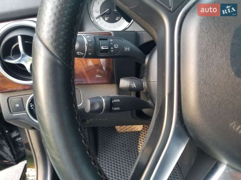 Mercedes-Benz GLK-Class 2015