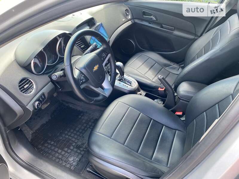 Chevrolet Cruze 2012