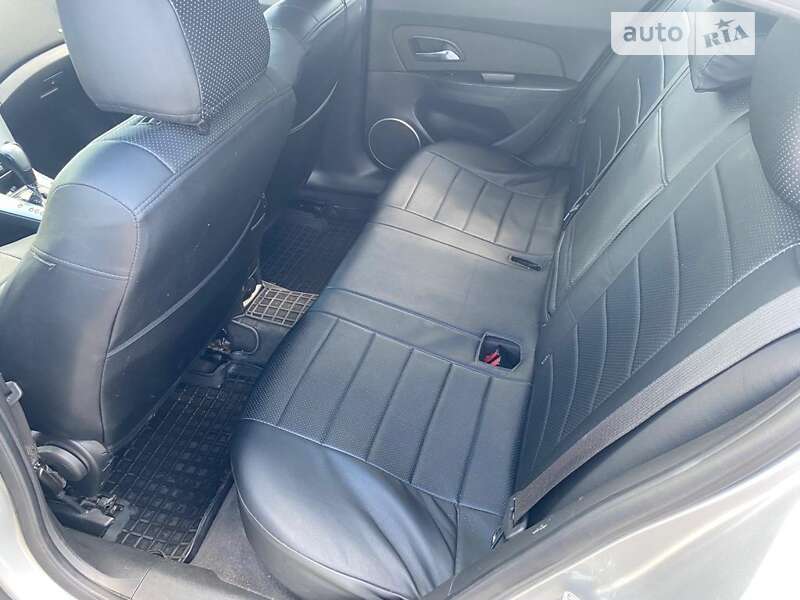 Chevrolet Cruze 2012