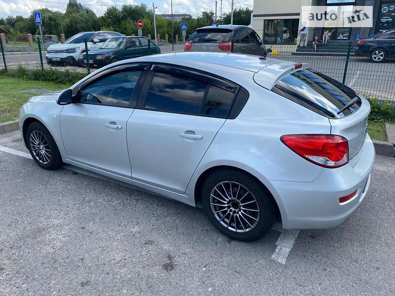 Chevrolet Cruze 2012