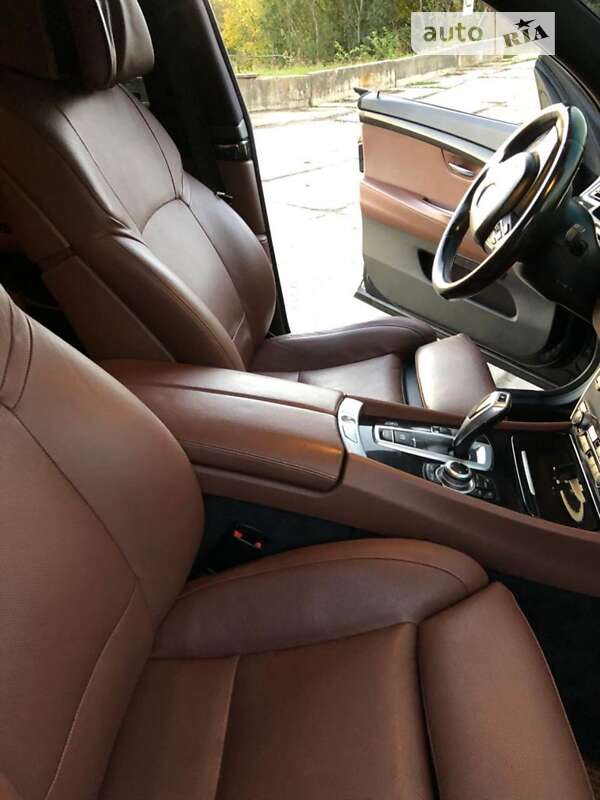 BMW 5 Series GT 2012