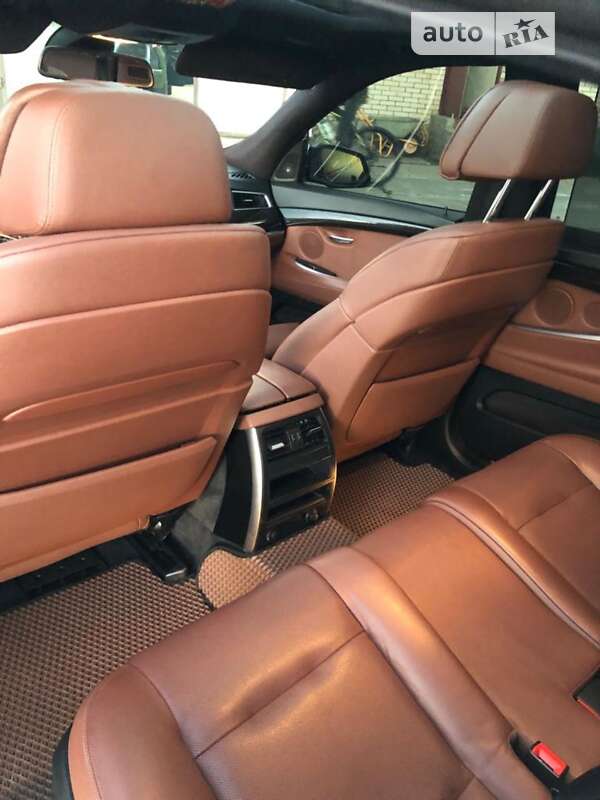 BMW 5 Series GT 2012