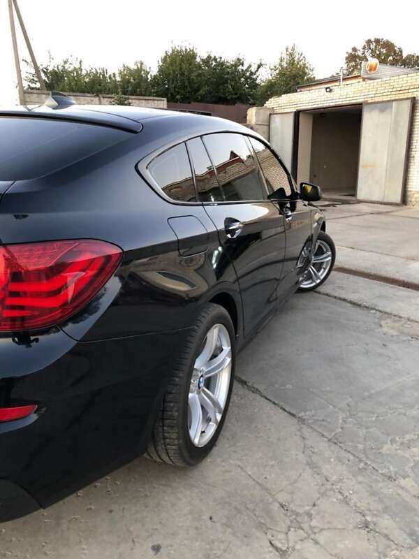 BMW 5 Series GT 2012