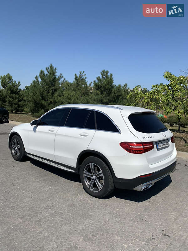 Mercedes-Benz GLC-Class 2016