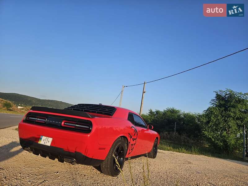 Dodge Challenger 2016