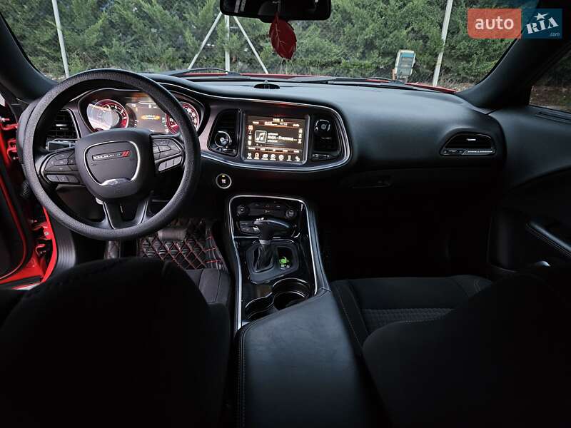 Dodge Challenger 2016