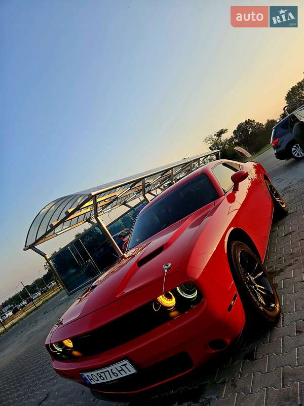 Dodge Challenger 2016