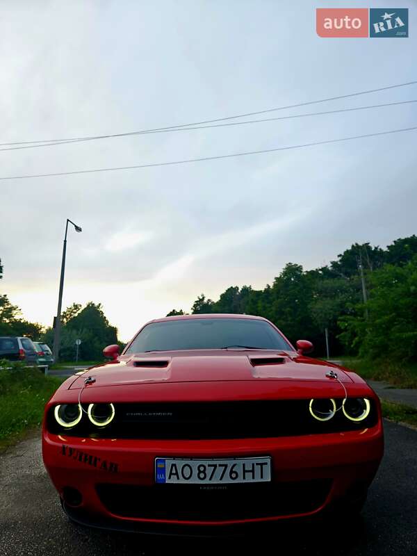 Dodge Challenger 2016