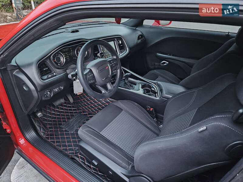 Dodge Challenger 2016