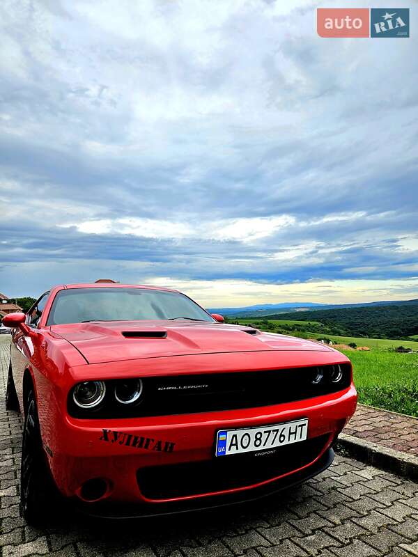 Dodge Challenger 2016
