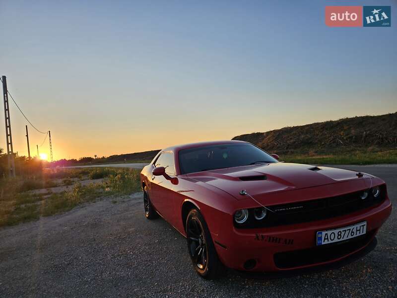 Dodge Challenger 2016