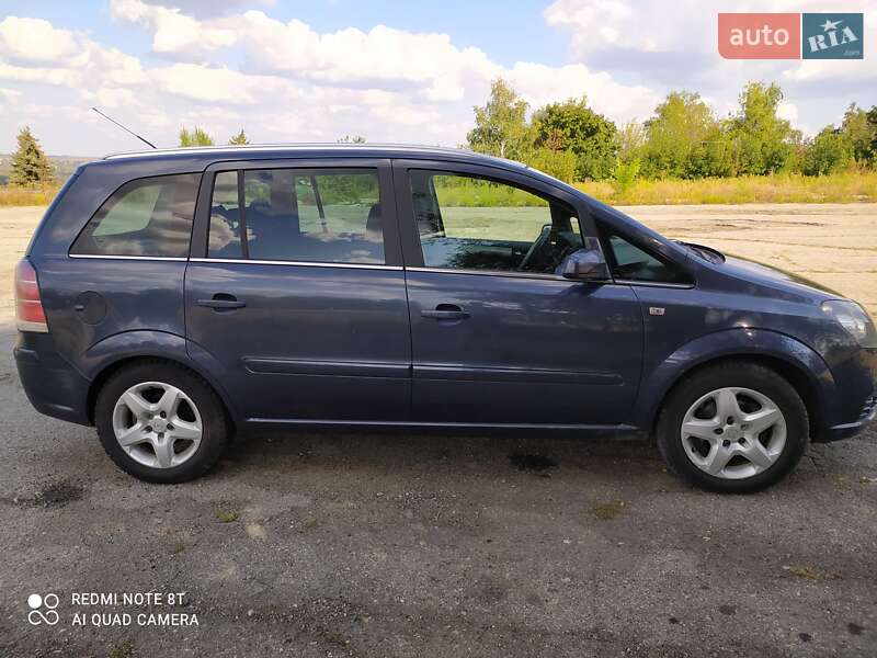 Opel Zafira 2007