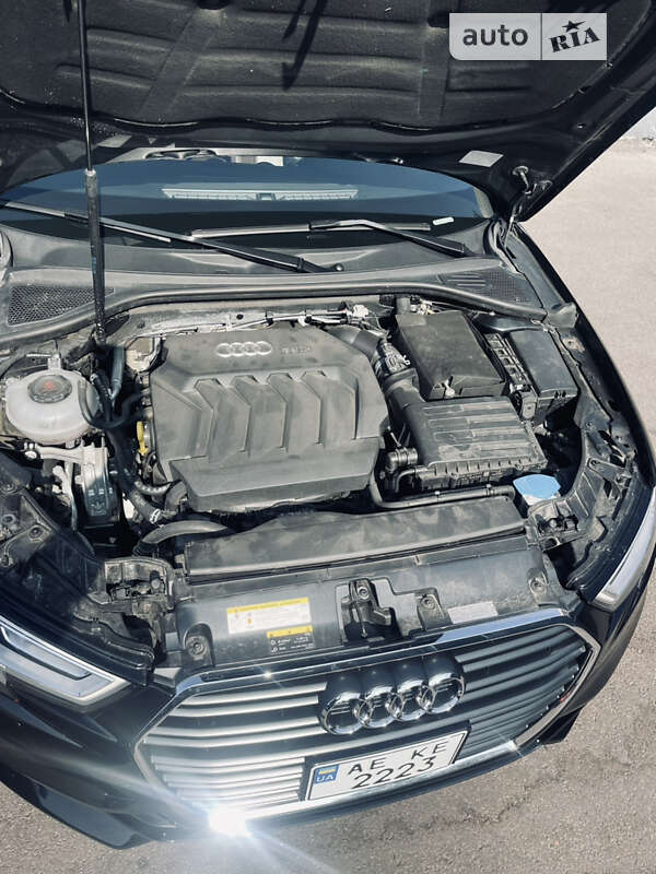 Audi-24
