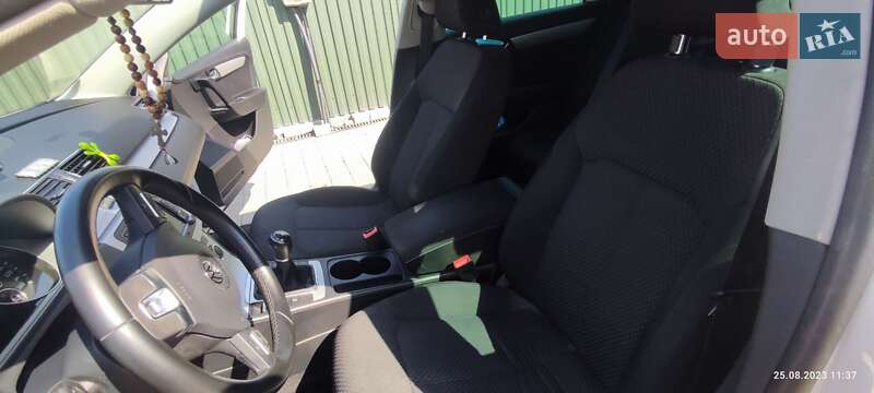 Volkswagen Passat 2013