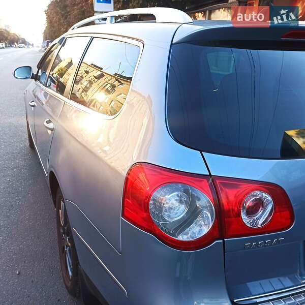 Volkswagen Passat 2010