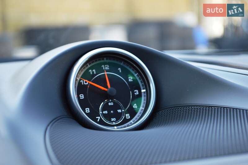 Porsche Cayenne 2012