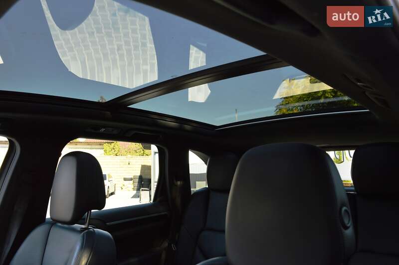 Porsche Cayenne 2012