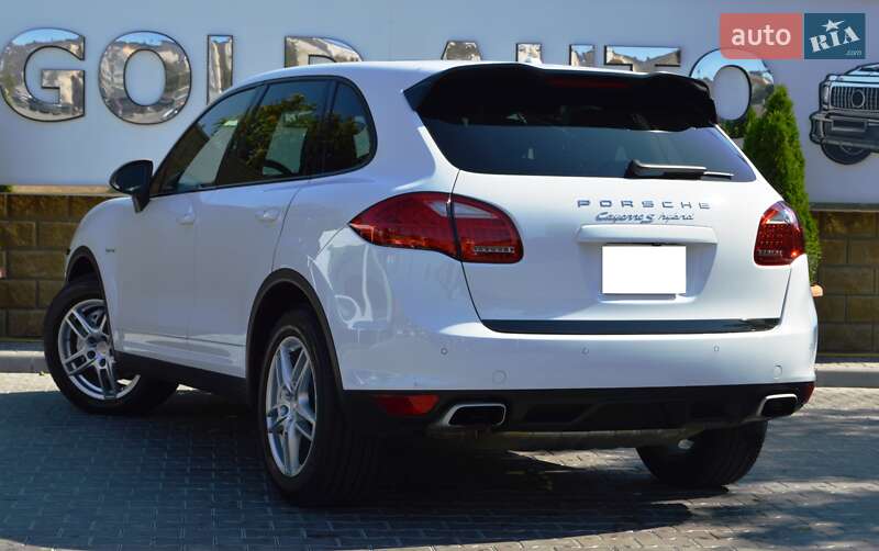 Porsche Cayenne 2012