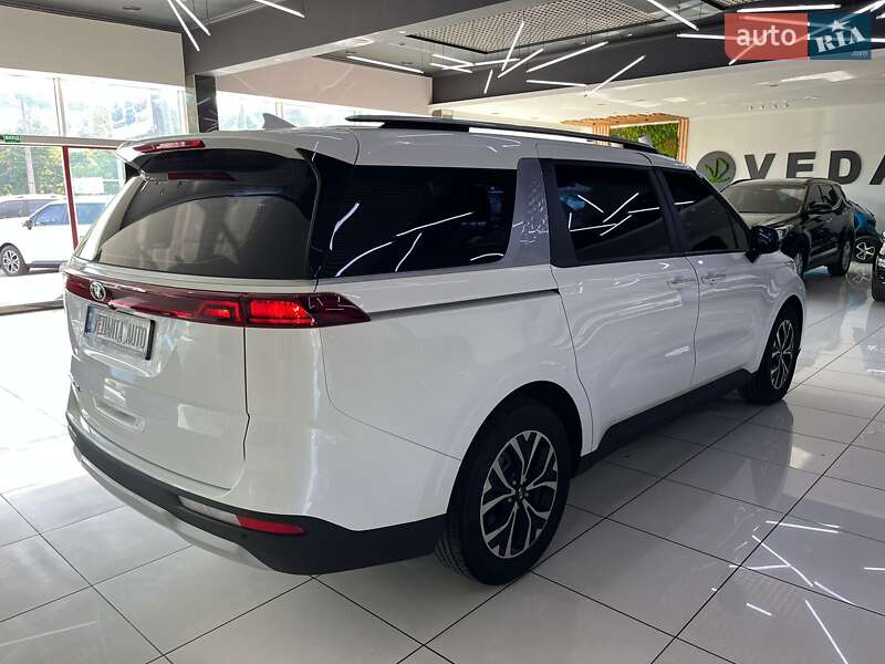Kia Carnival 2021