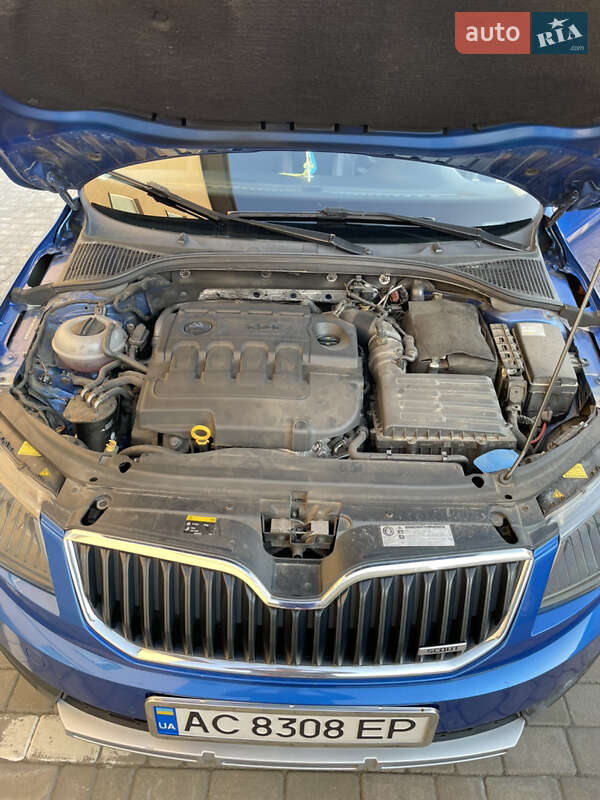 Skoda Octavia Scout 2016