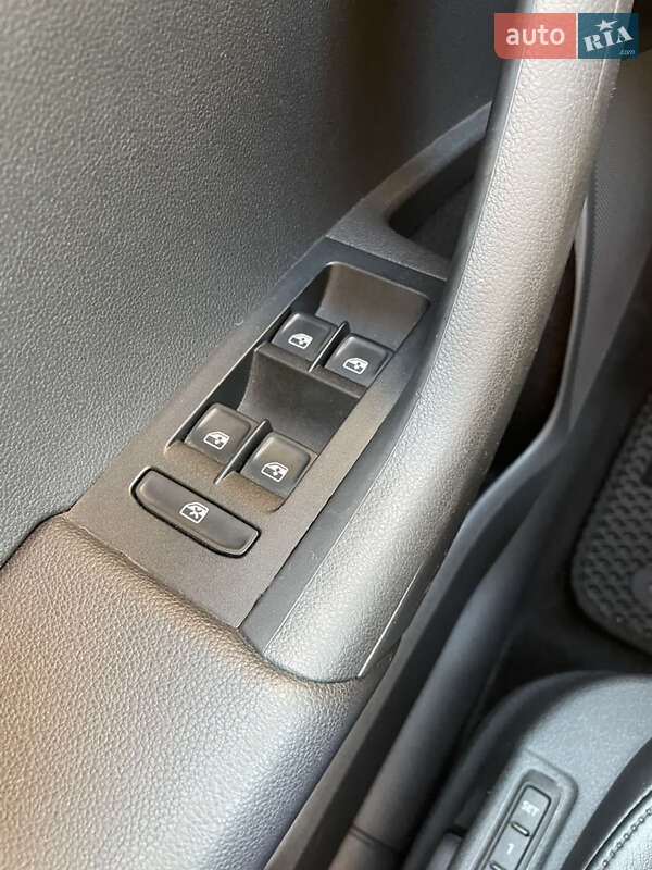 Skoda Octavia Scout 2016