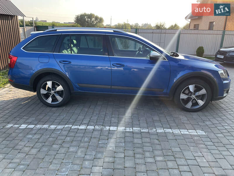 Skoda Octavia Scout 2016