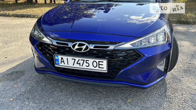 Hyundai Elantra 2019