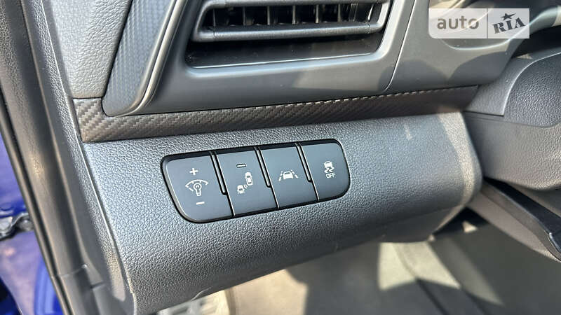 Hyundai Elantra 2019