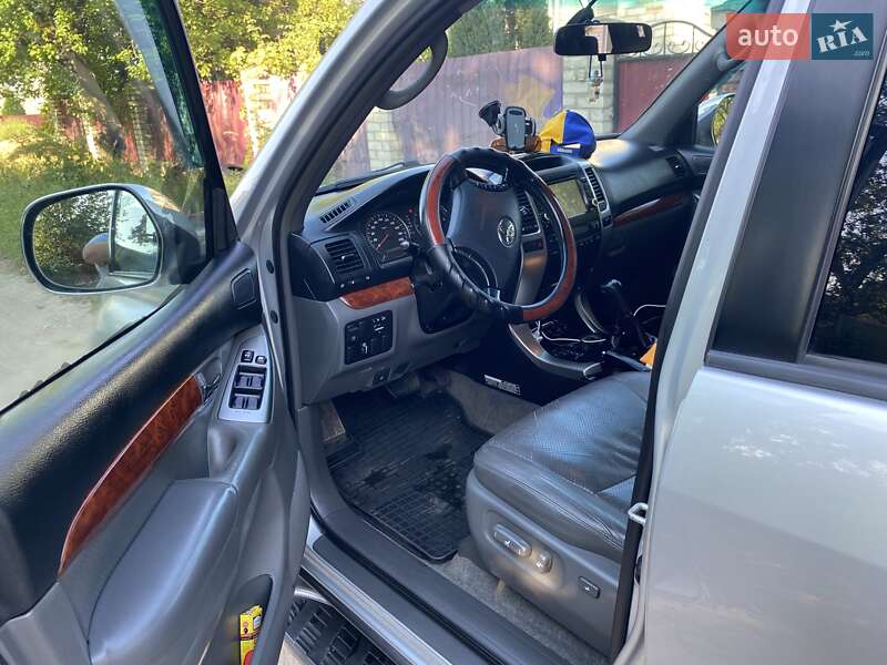 Toyota Land Cruiser Prado 2008