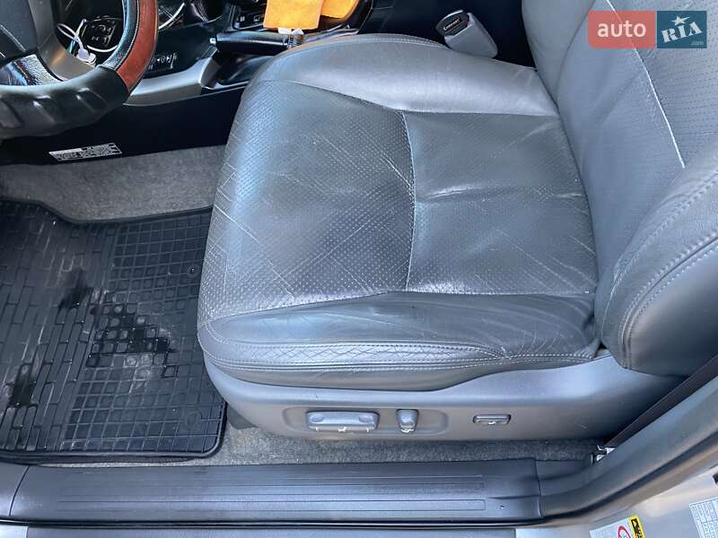 Toyota Land Cruiser Prado 2008