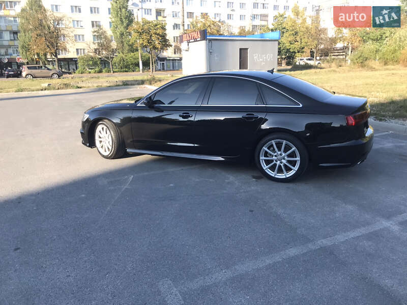 Audi-6