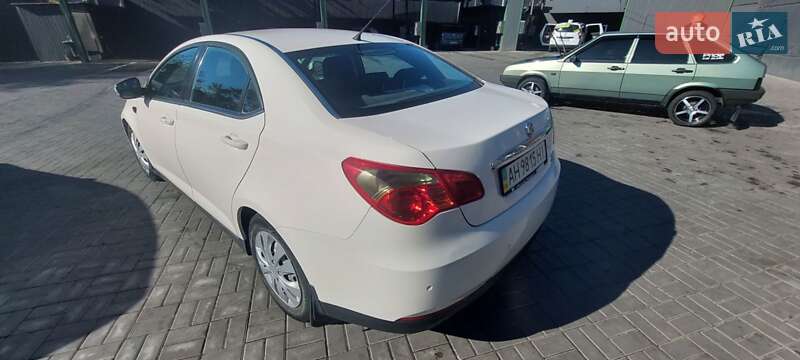 MG 550 2013