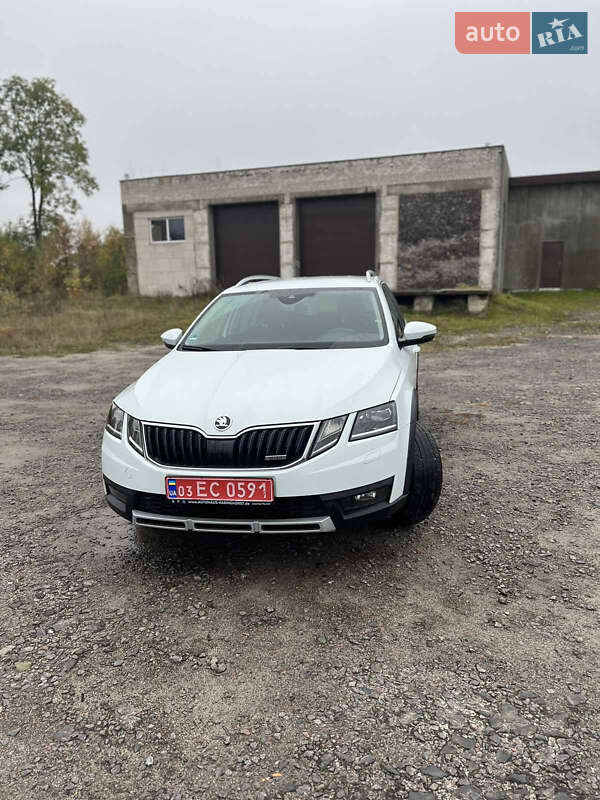 Skoda Octavia Scout 2019