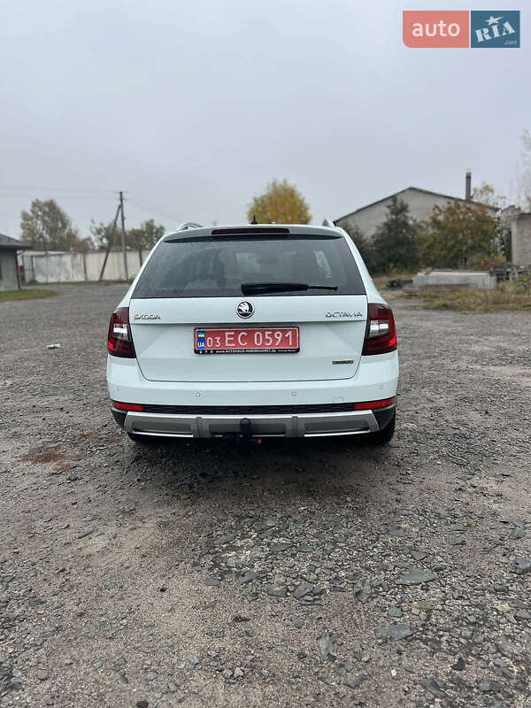 Skoda Octavia Scout 2019