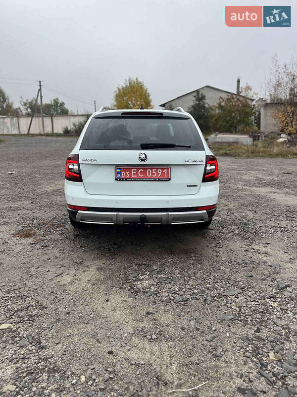 Skoda Octavia Scout 2019
