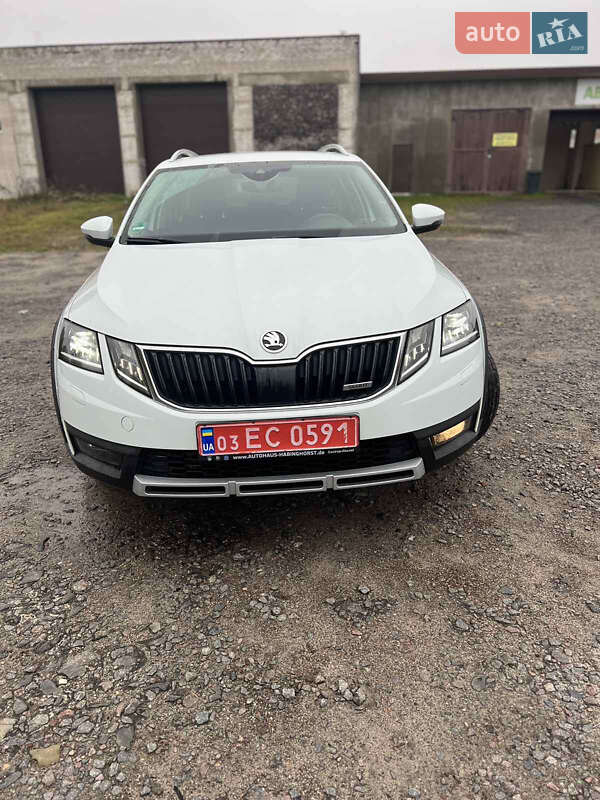 Skoda Octavia Scout 2019