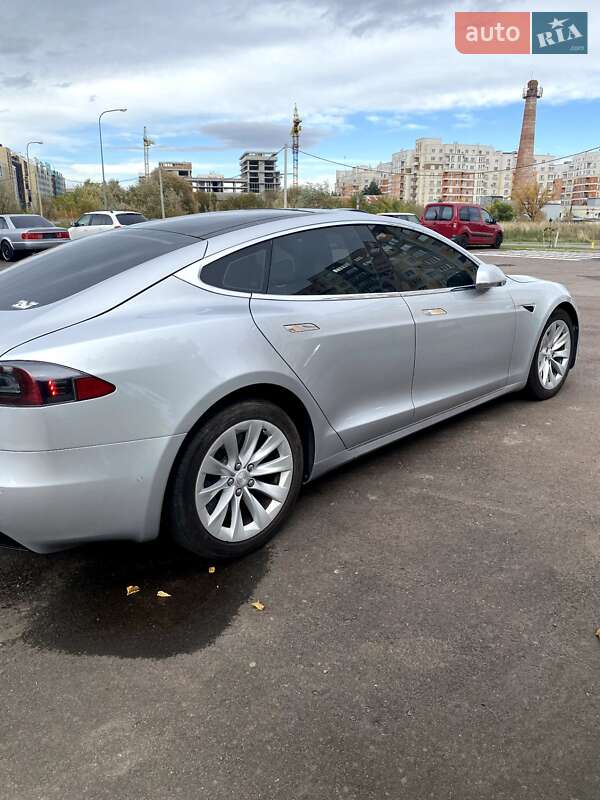 Tesla-36