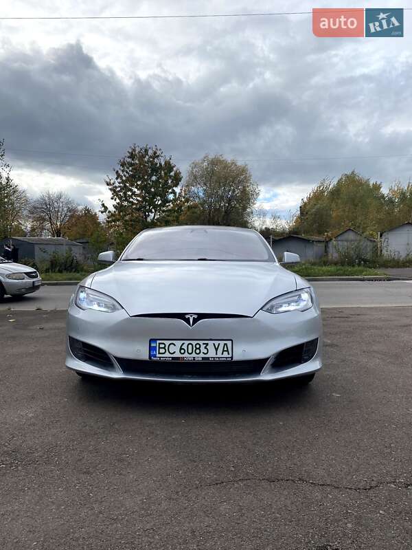Tesla-32