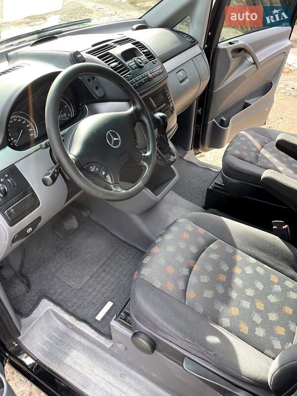 Mercedes-Benz Vito 2010