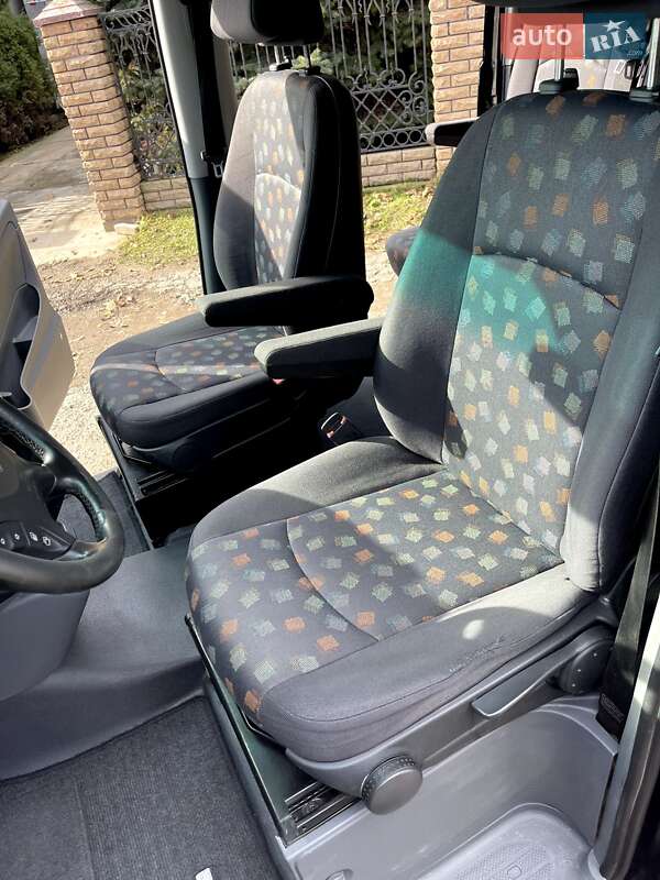 Mercedes-Benz Vito 2010