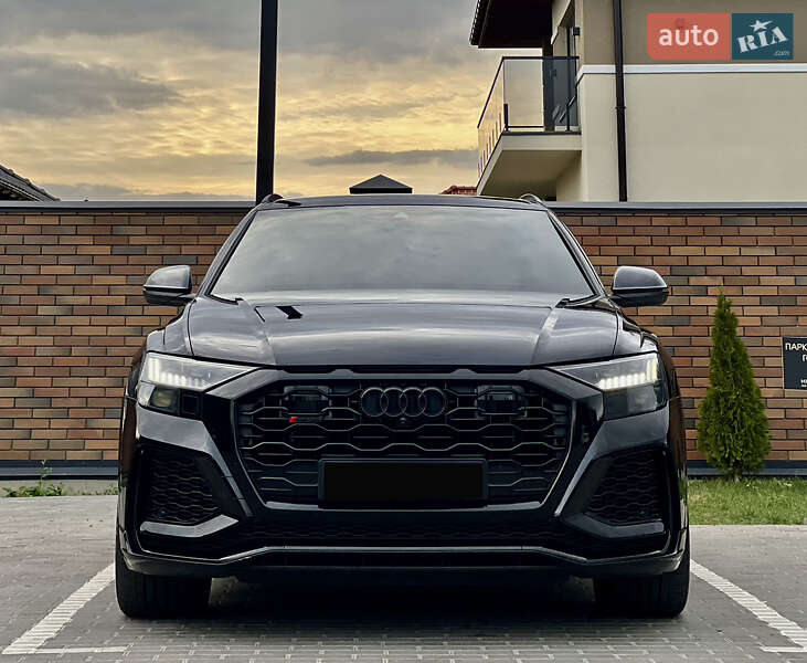 Audi RS Q8 2021