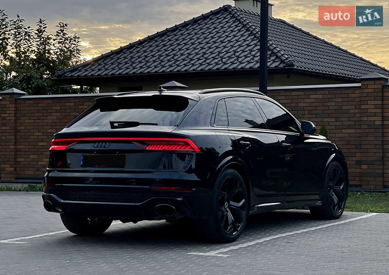 Audi RS Q8 2021