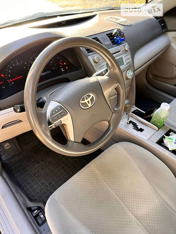 Toyota Camry 2008