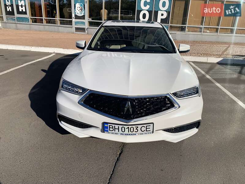Acura-6