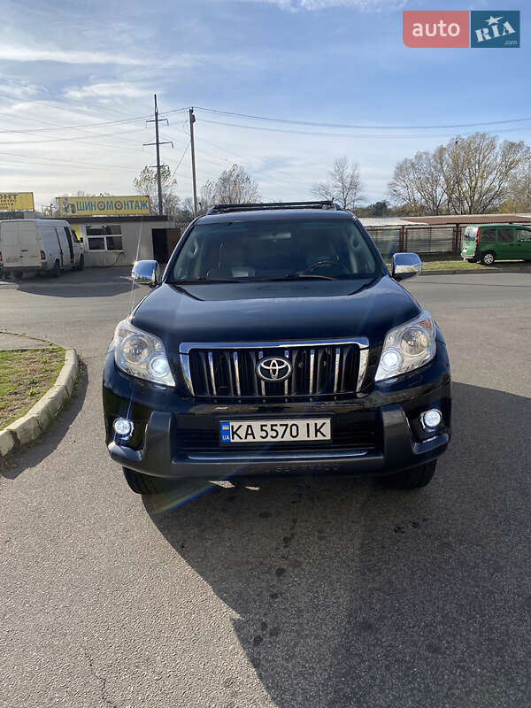 Toyota Land Cruiser Prado 2010